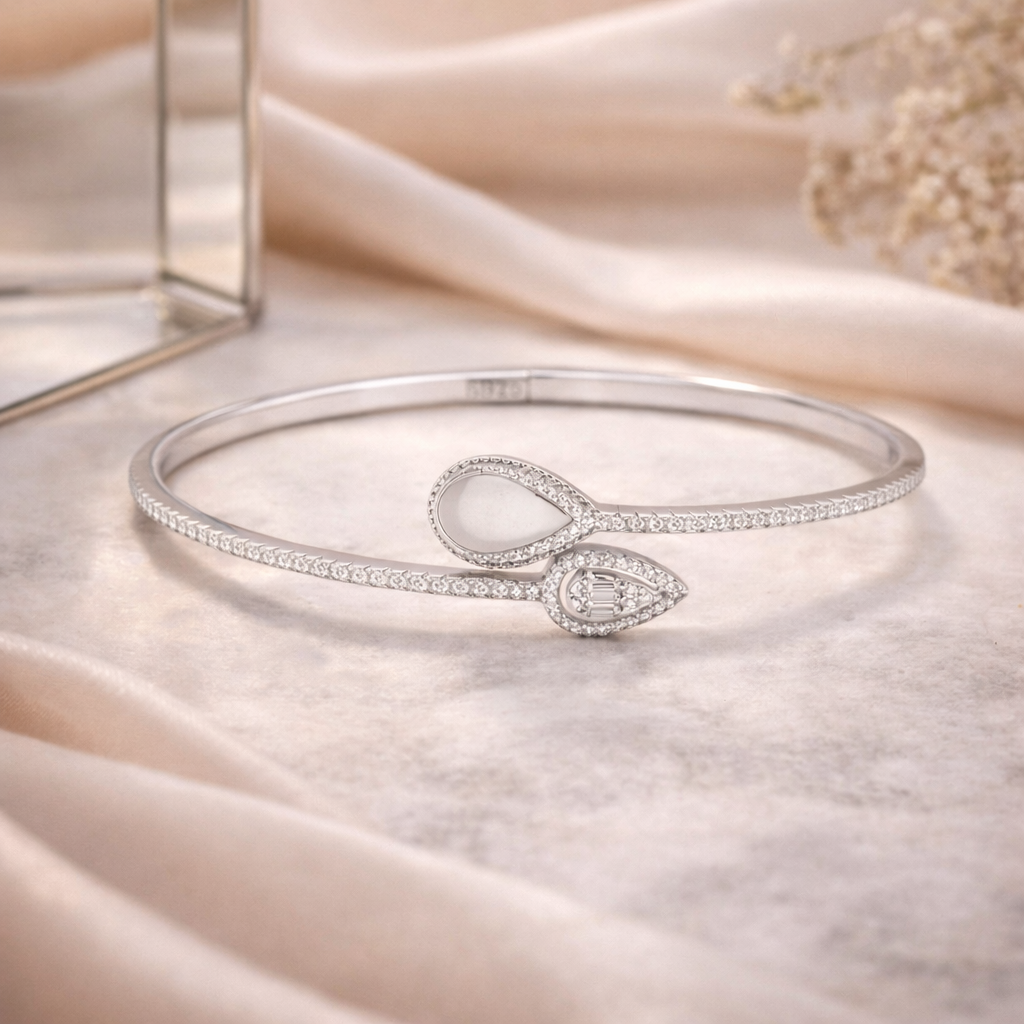 Pearl Drop Flow Bangle – Minimal Elegant Adjustable Bracelet for Women | Contemporary Everyday Jewellery