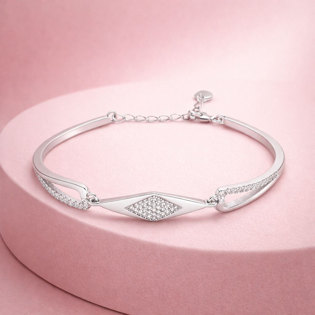 Diamond Shape Flow Bracelet – Minimal Geometric Adjustable Bracelet for Women | Elegant Contemporary Everyday Jewellery