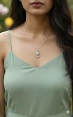 Silver Flower Pendant Necklace