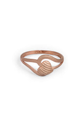 Wavy Band Heart Ring