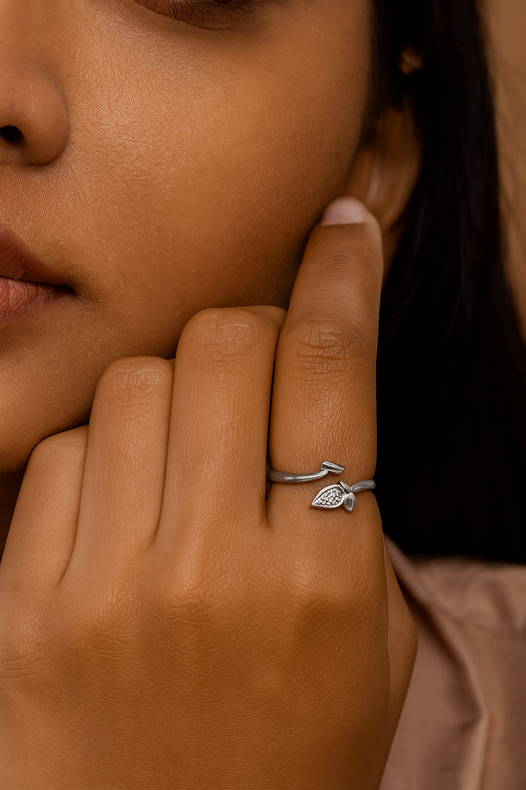 Silver Leaflet Sparkle Open Ring