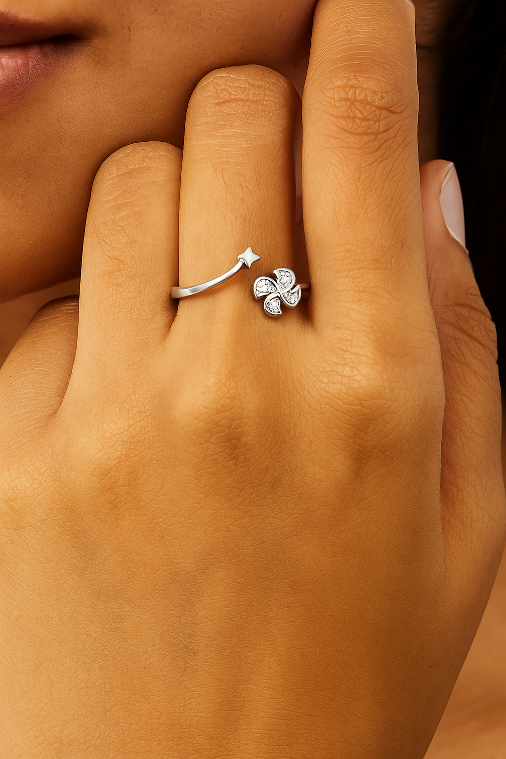 Silver Single Bloom Twist Ring
