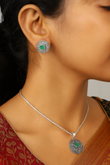 Antique Eternal Roots Silver Pendant Set