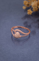 Wavy Band Heart Ring