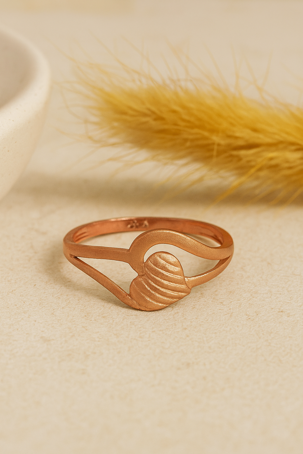Wavy Band Heart Ring