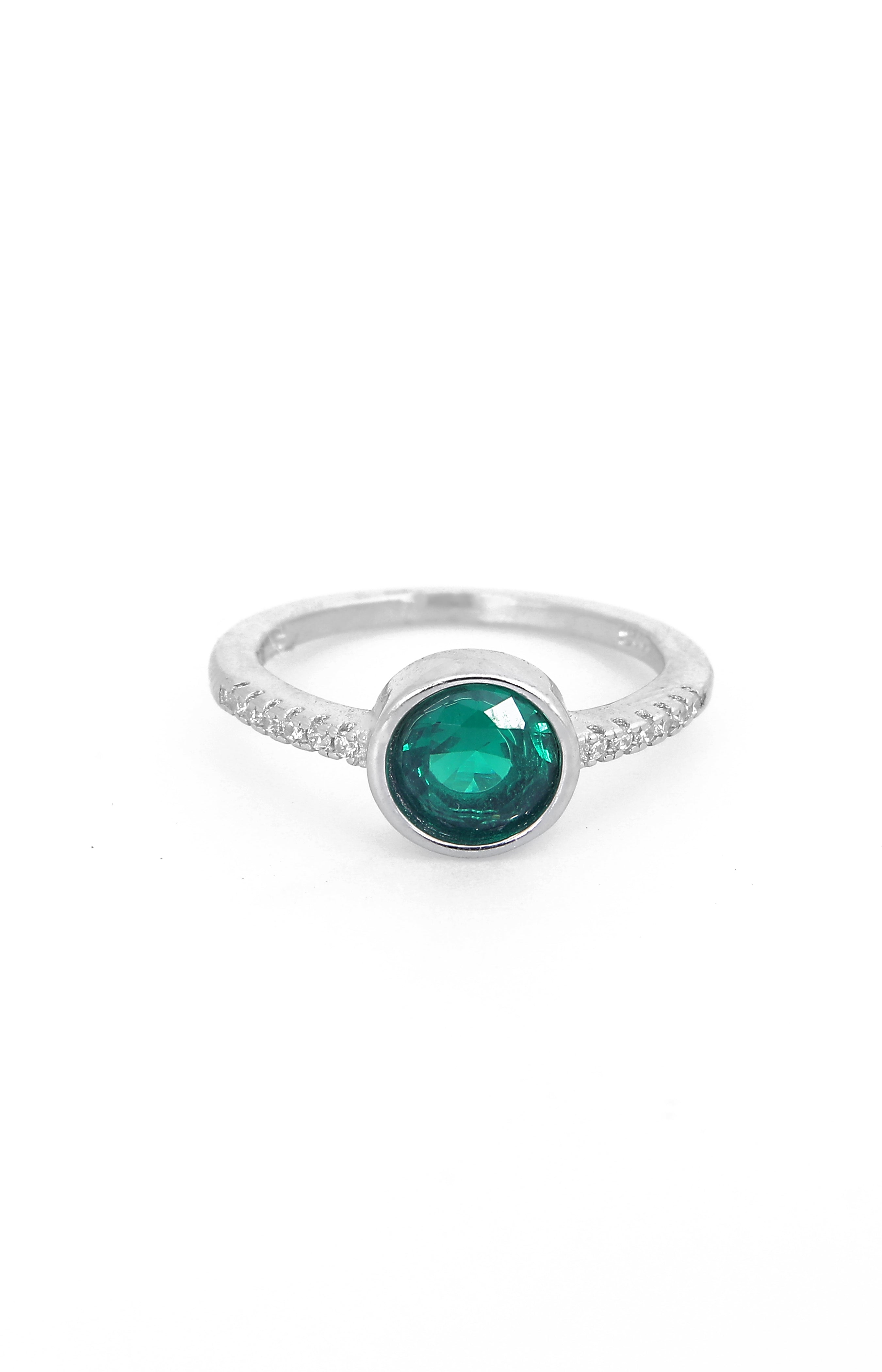 Classic Spark Round Silver Ring