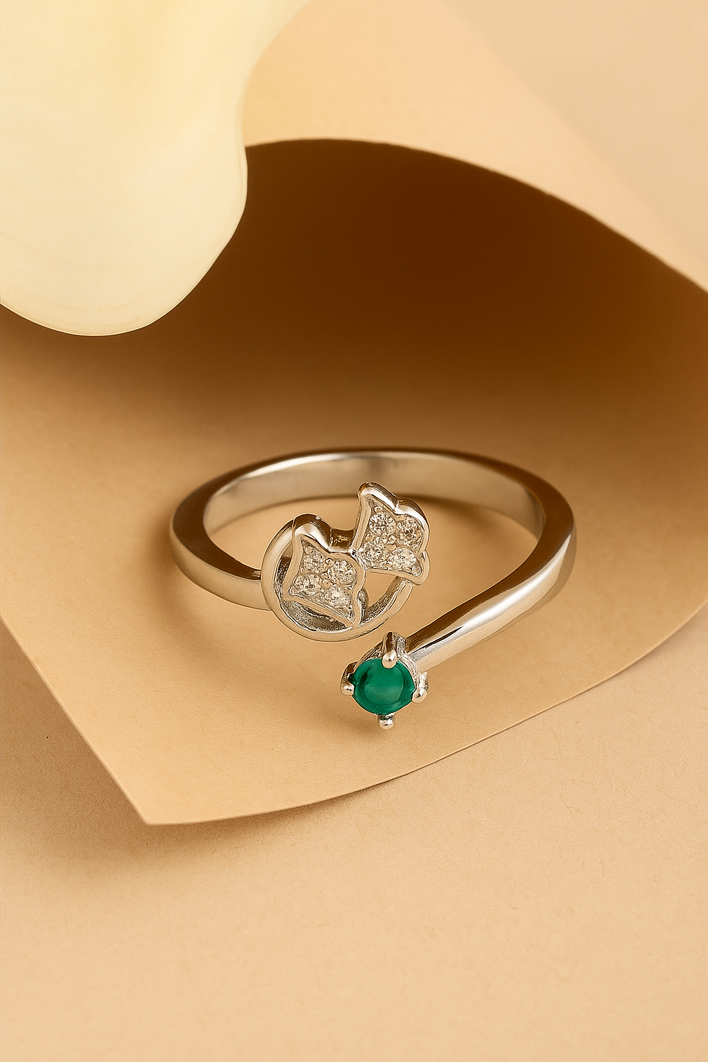 Silver Dual Leaf Emerald Ring
