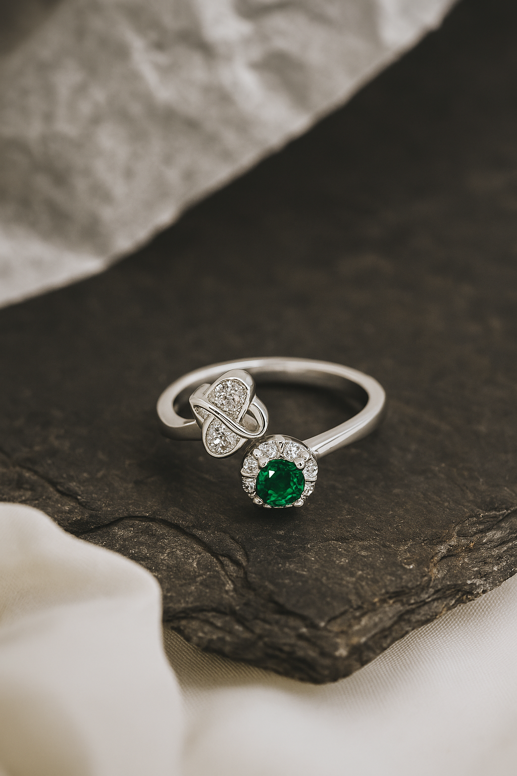 Emerald Knot Silver Ring