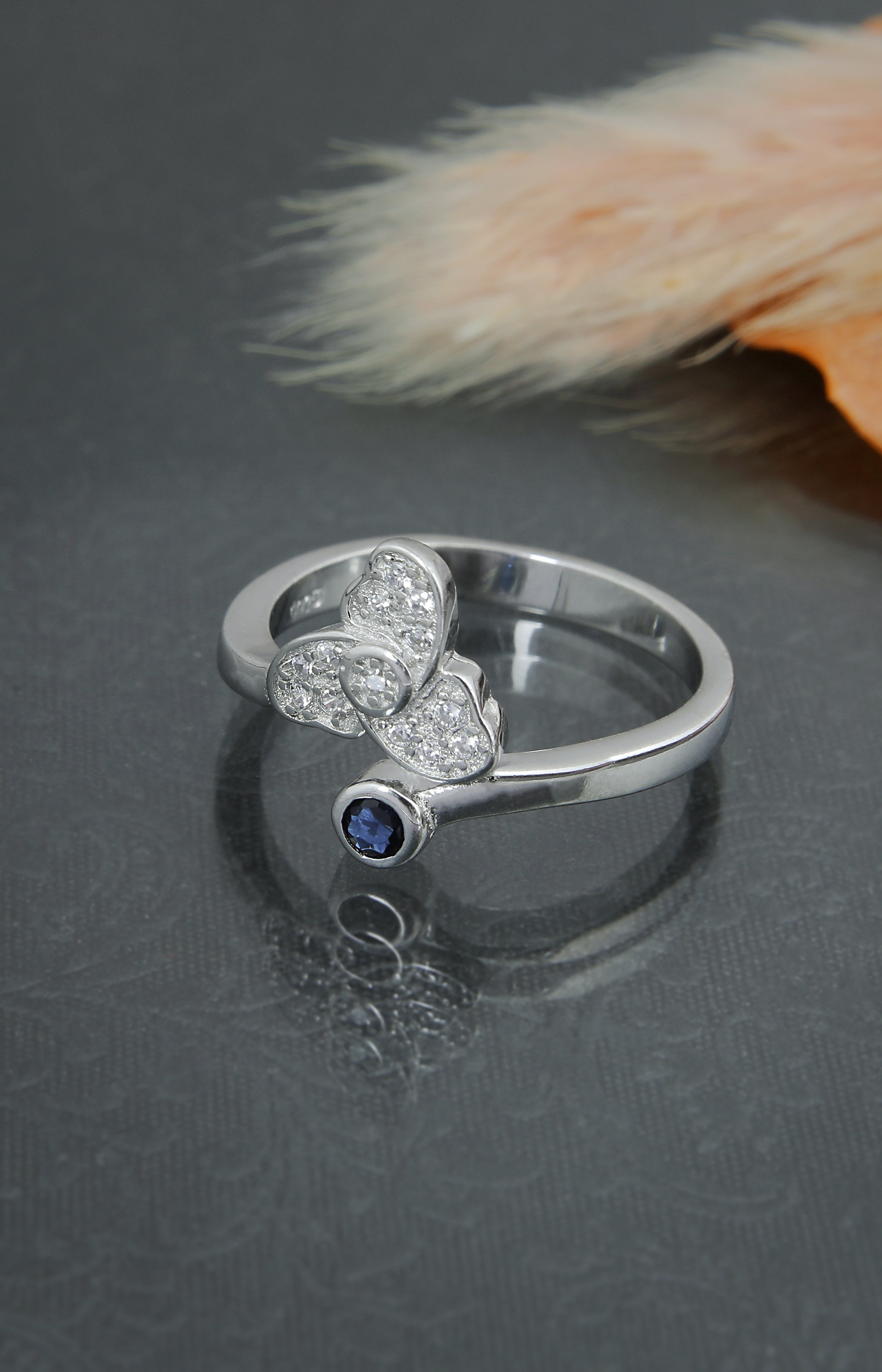 Trio Bloom Blue stone Ring