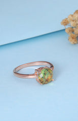 Green Glow Rose Ring
