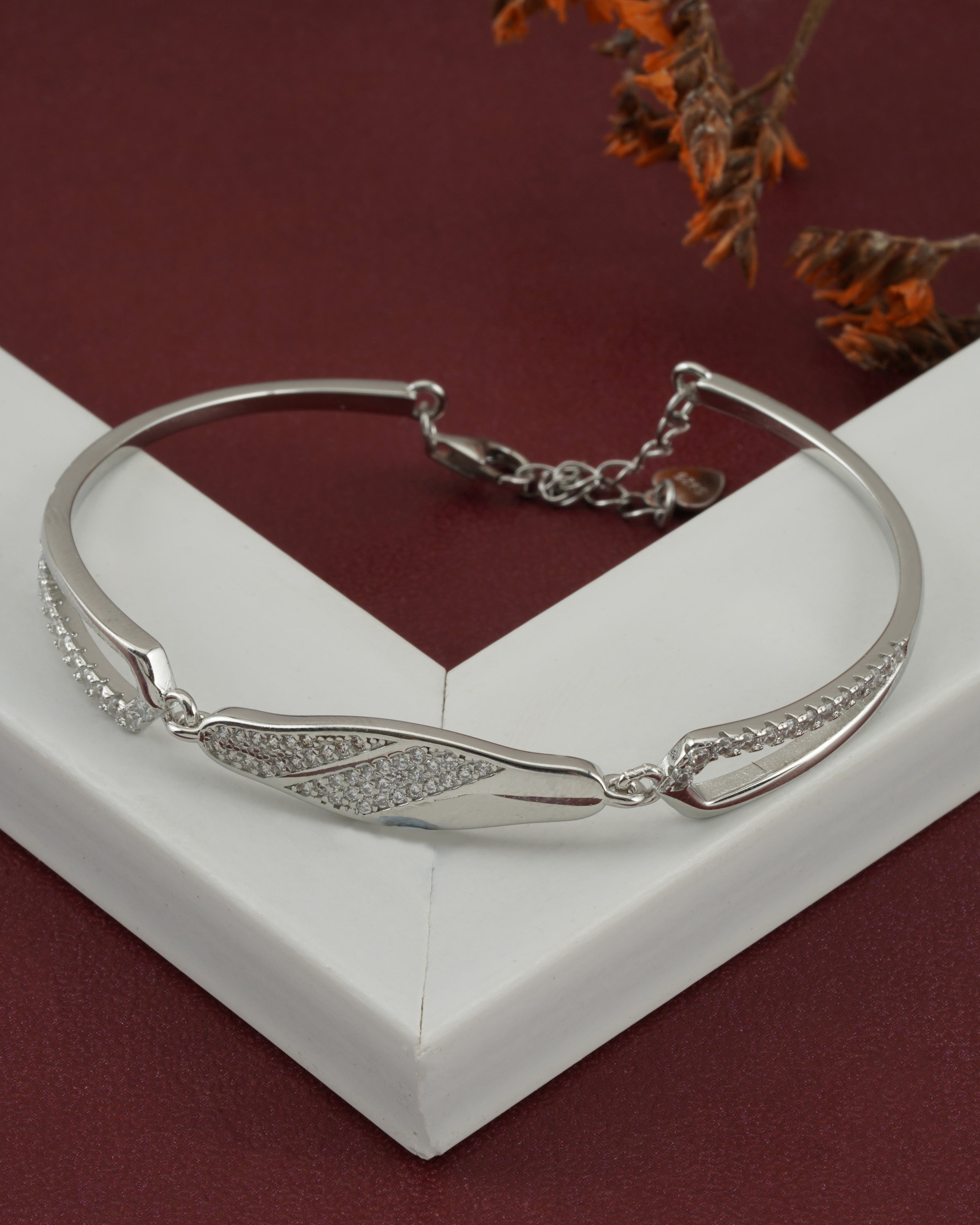 Velora Wave Pavé Bracelet