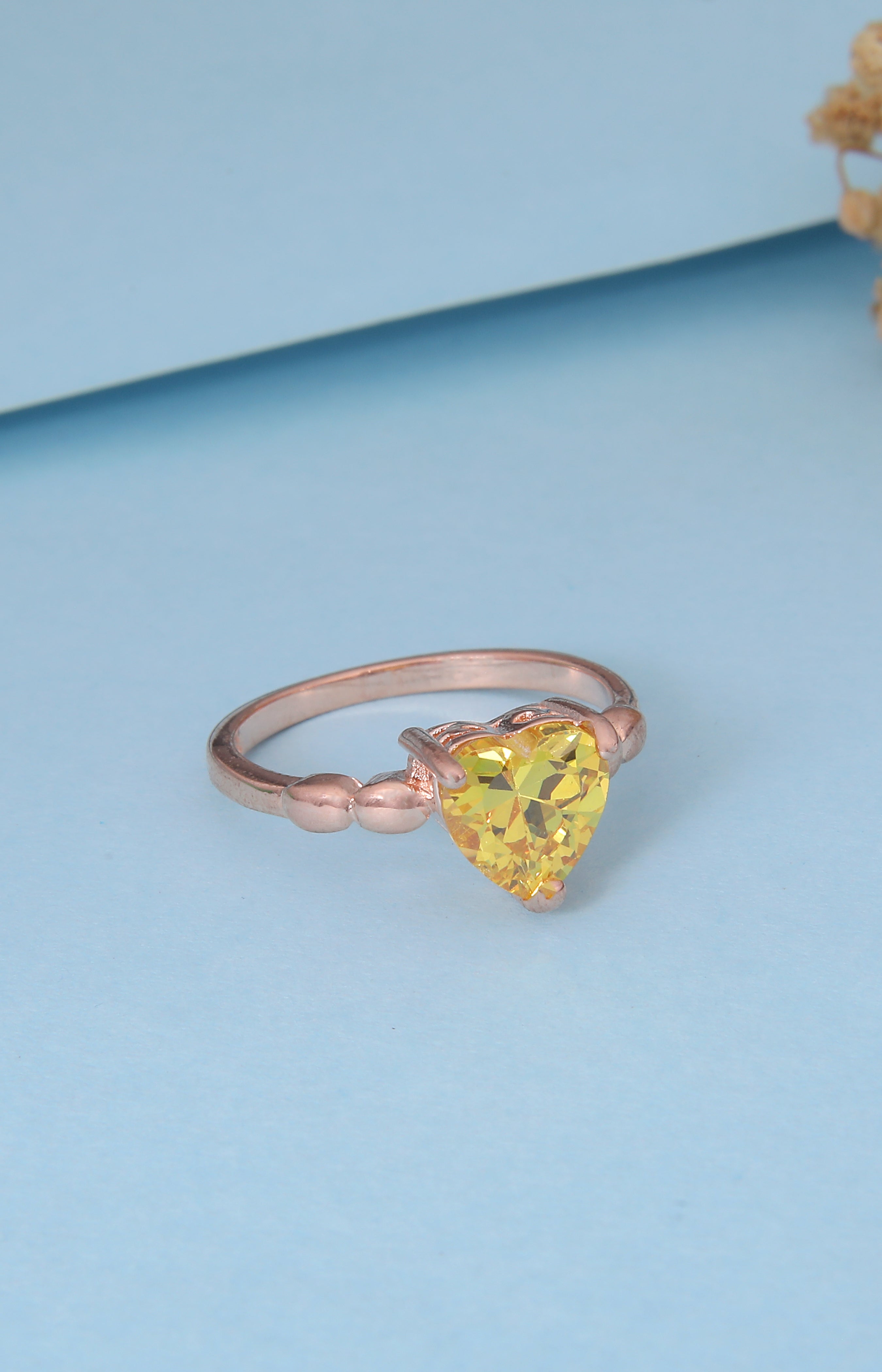 Lemon Lovebomb Ring