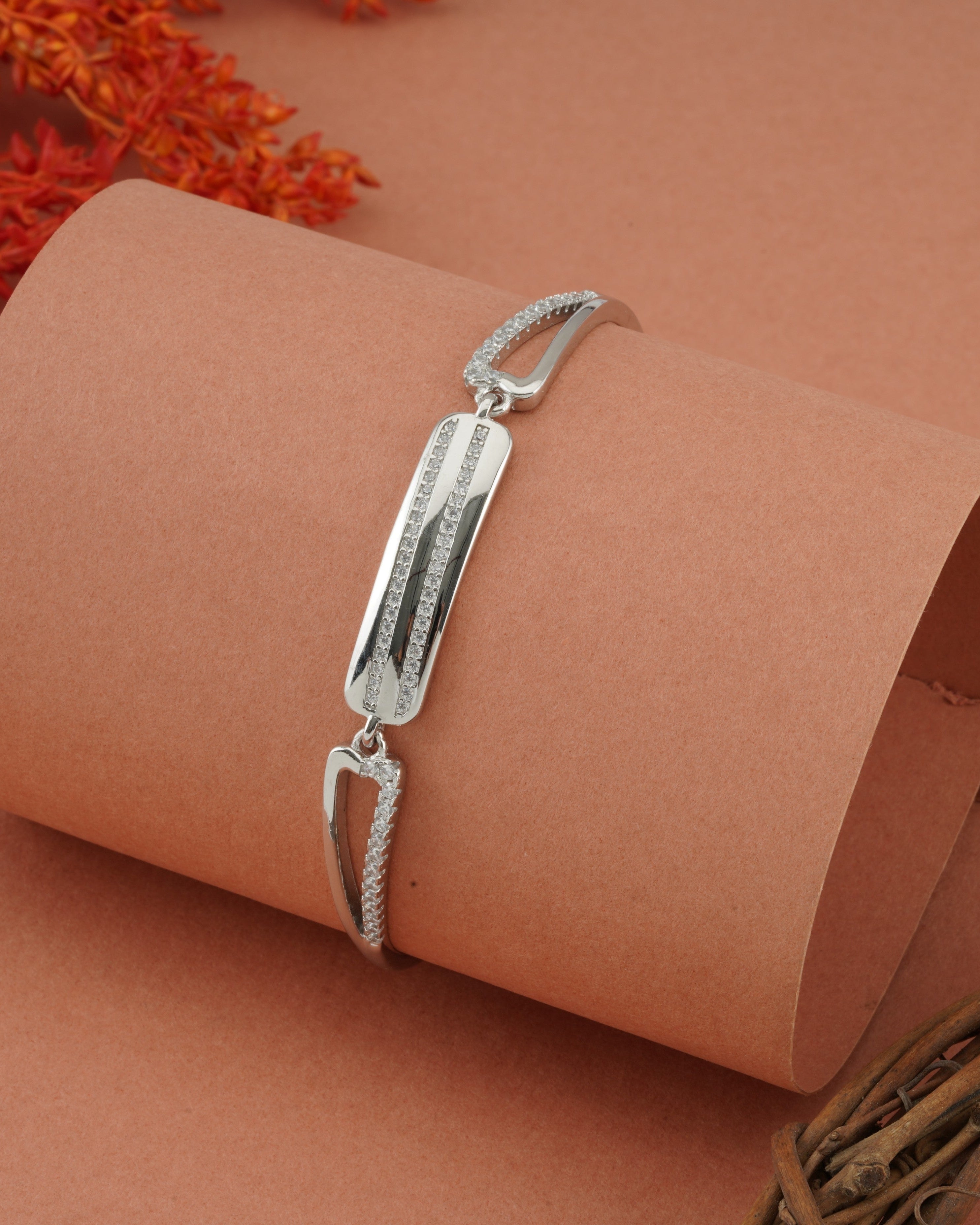 Luxe Linear Pavé Bracelet