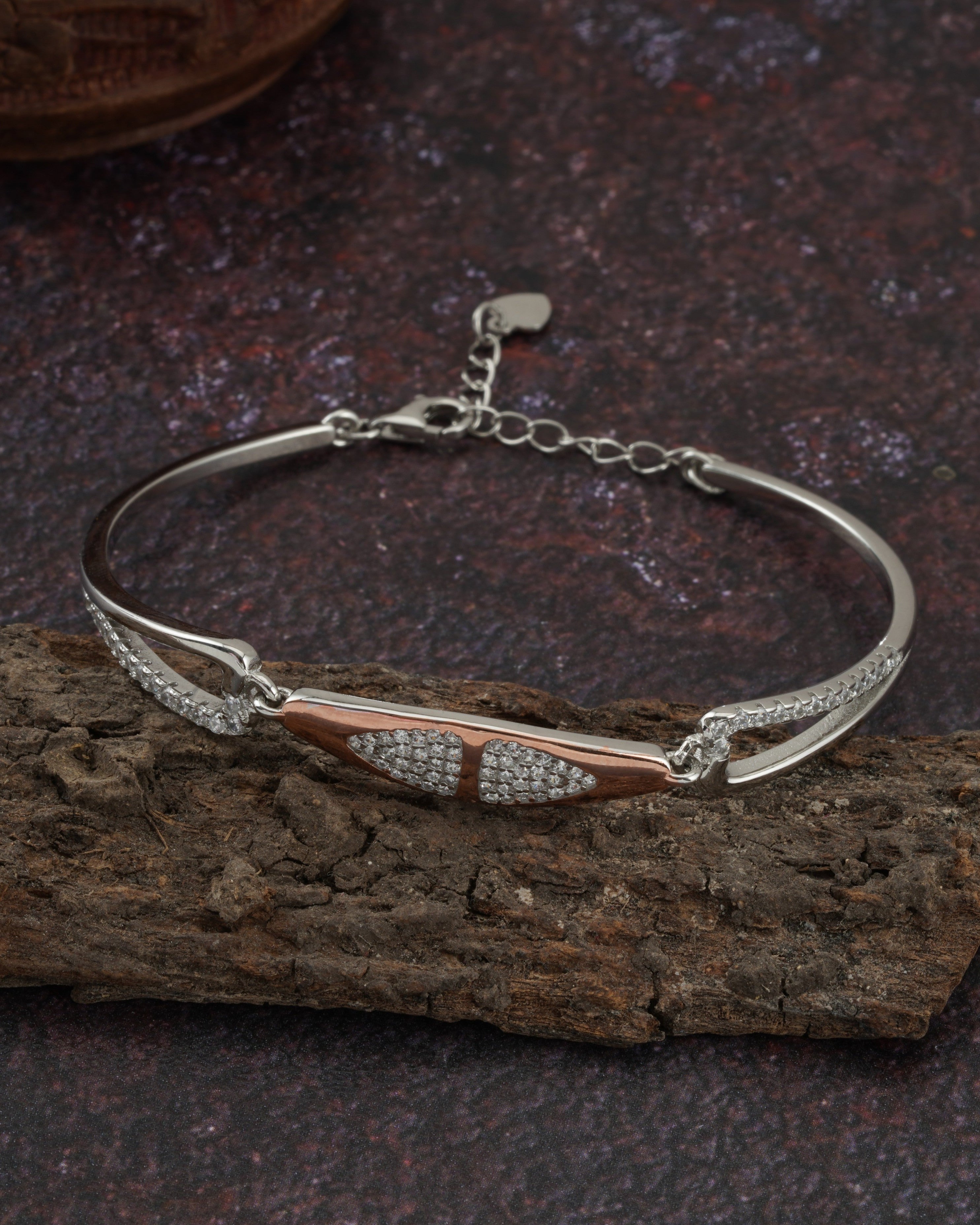 Rosé Pavé Curve Bar Bracelet