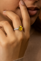 Silver Sunlit Solitaire Glow Ring