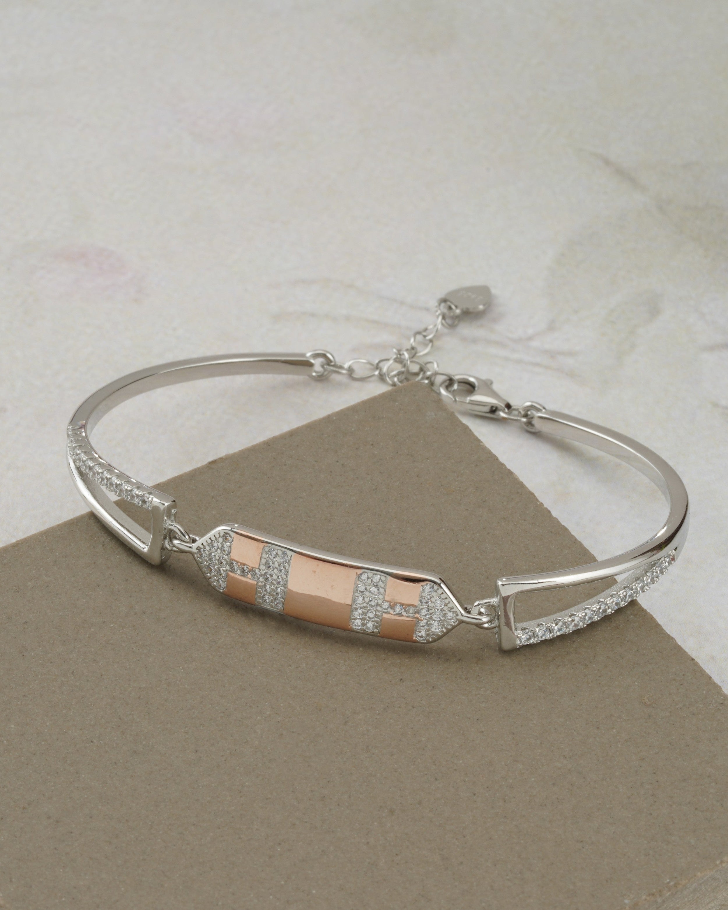 Rosé Stria Arc Bracelet