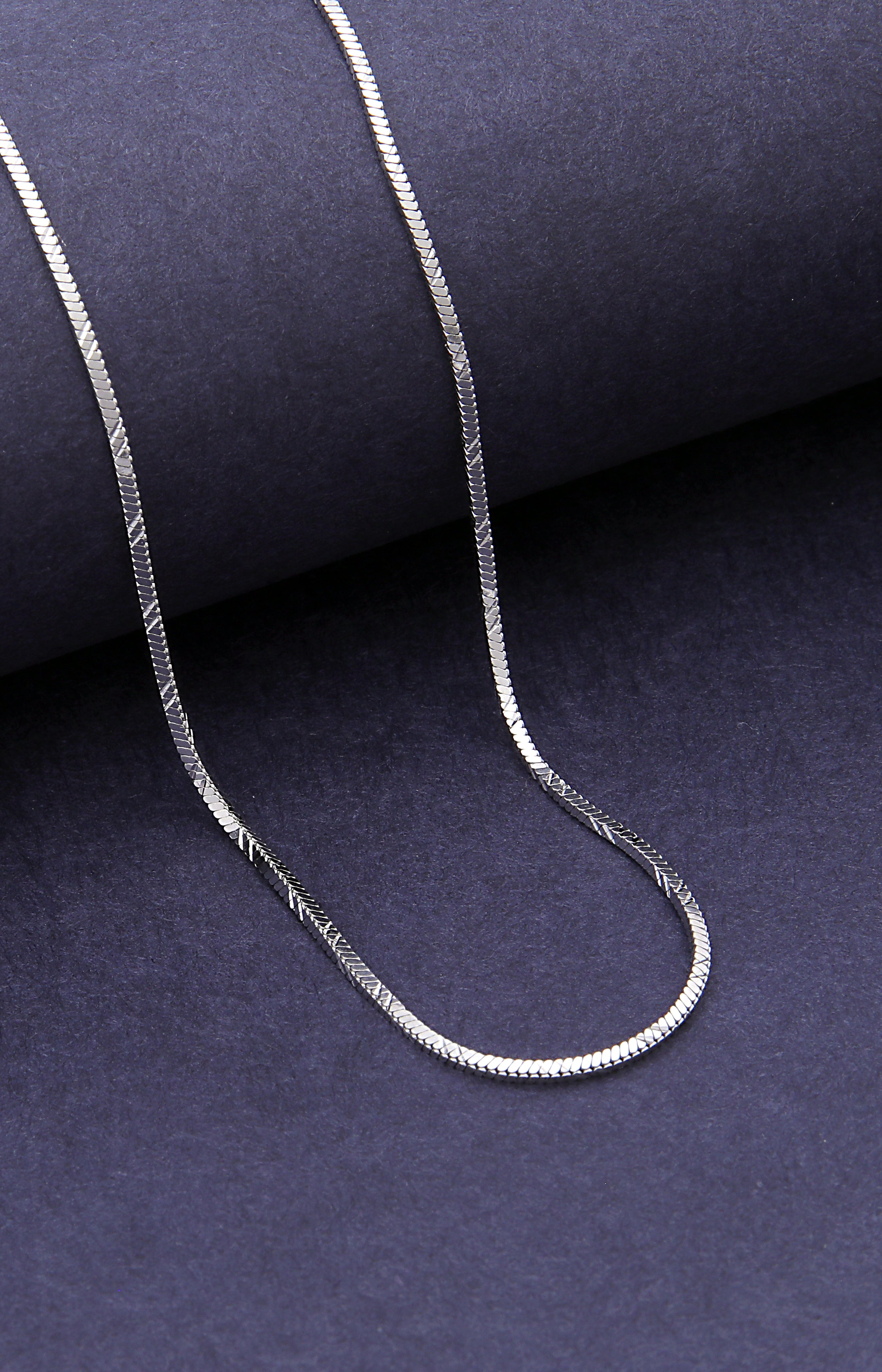 Silver Sleek Herringbone Chain